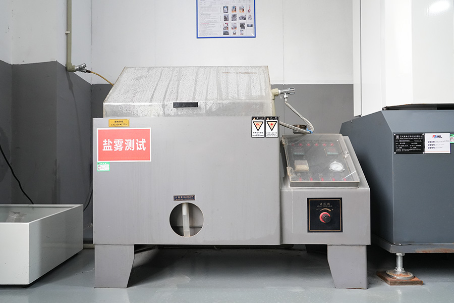 塩水噴霧試験機